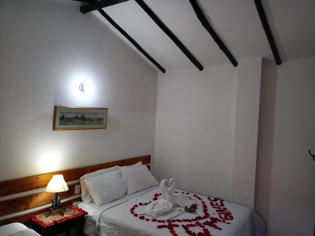 Bed and Breakfast Hospederia La Roca Plaza Principal Boyacá Exterior foto